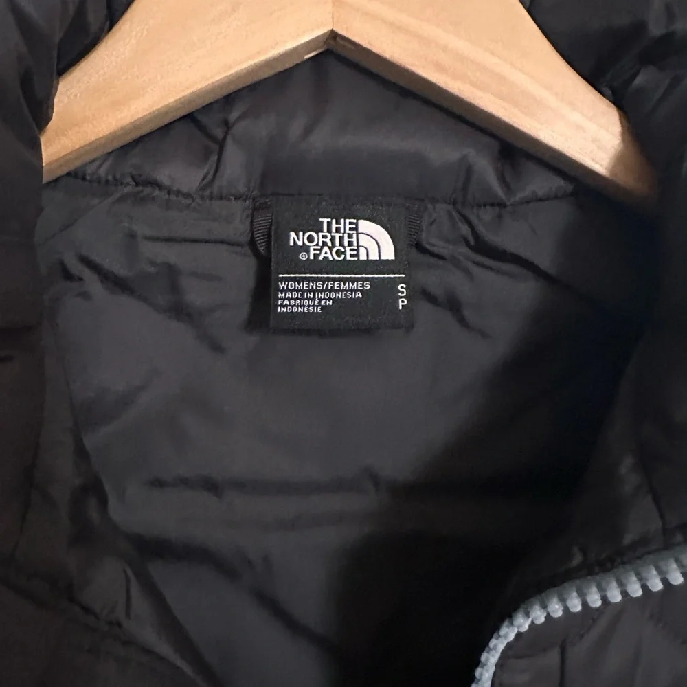 The North Face Women's Blaze Vest in Blue - Picture 5 of 6